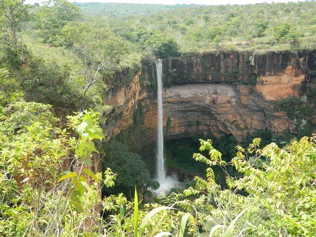 Chapada dos Guimarães e a Cachoeira Véu de Noiva no Mato Grosso